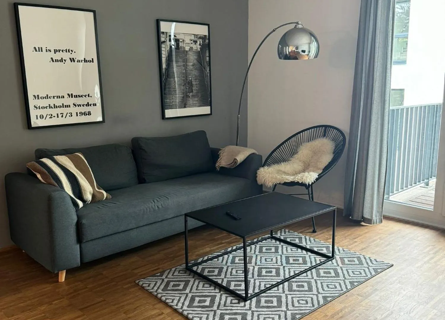 Cozy One Bedroom Apartment In Stellingen Hamburg